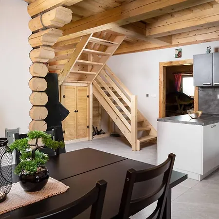 Kukana And Kuku With Private Pool, Sauna And Jacuzzi, Chalet Vysoke Tatry