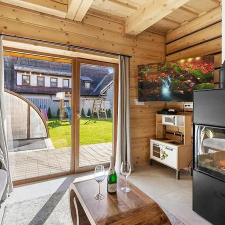 Kukana And Kuku With Heated Pool, Sauna And Jacuzzi In Tatras Chalet Vysoke Tatry