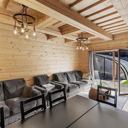 Chalet Kukana And Kuku With Private Pool, Sauna And Jacuzzi, Vysoke Tatry