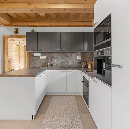 Kukana And Kuku With Private Pool, Sauna And Jacuzzi, Chalet