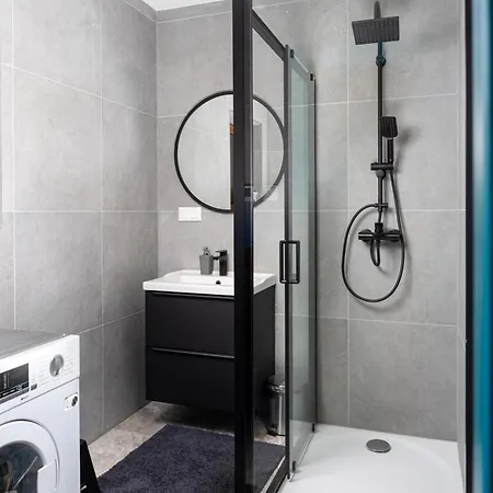 Kukana A Kuku Chalé