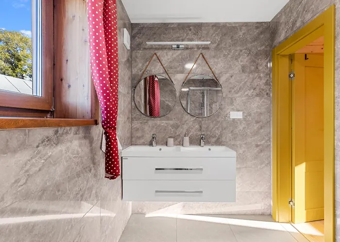 Kukana A Kuku Alpstuga Vysoké Tatry